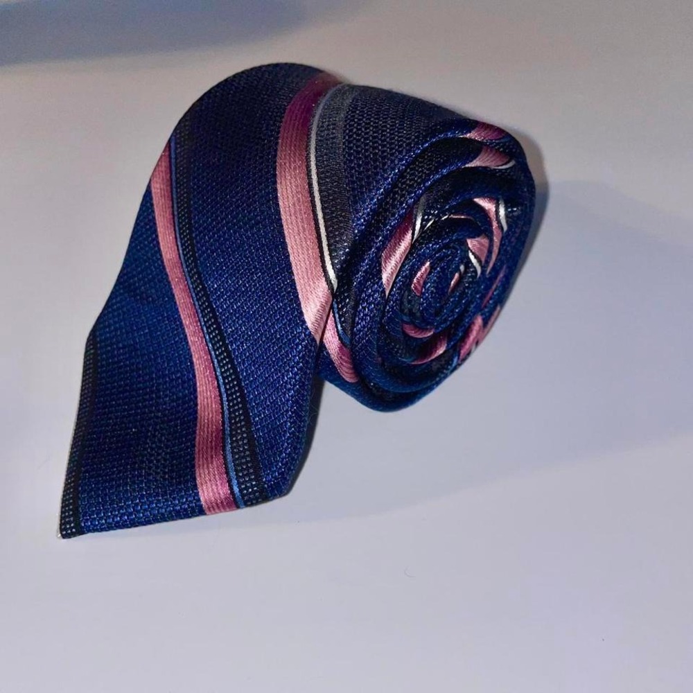 Pronto Uomo platinum silk Blue and pink striped silk‎ handmade tie